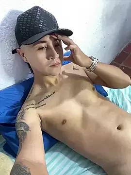 CamiloRubioo from StripChat is Freechat
