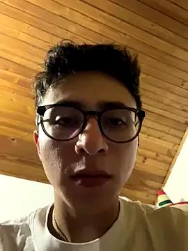 CamiRojas_boy webcams show profile image 