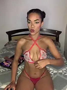 Cammgirlmii from StripChat
