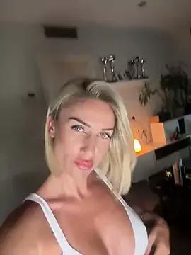 CamyBlossom webcams show profile image 
