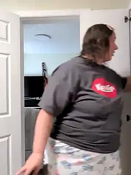 Canadian_BBW from StripChat is Freechat