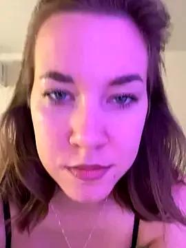 Candy_Foxxxy_ from StripChat is Freechat