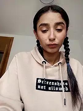 CandyFoxter_ from StripChat is Freechat