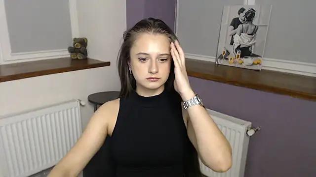 Caramel_bunny from StripChat