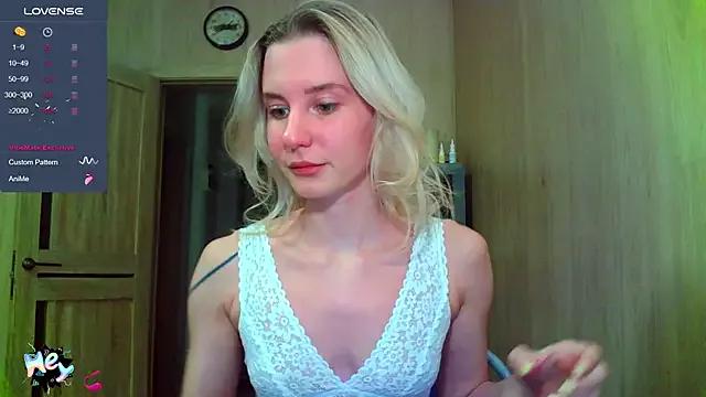 Caramel_piegirl from StripChat