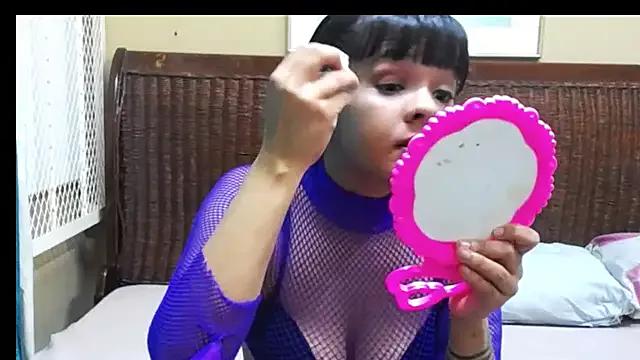 CARAMELLDELUXXX from StripChat
