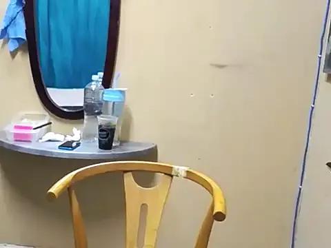 CARAMELLDELUXXX from StripChat