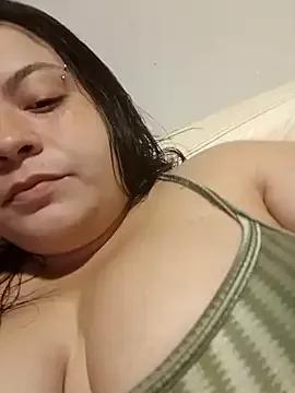 carola_hotwife from StripChat is Freechat