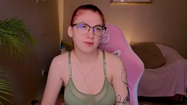 CarolDues from StripChat is Freechat