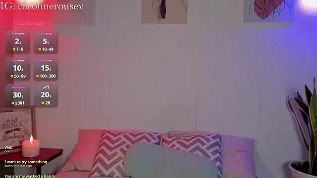 Discover our girls online shows and discover the company of countless livestreamers, with stunning shapes, sex toys and more.