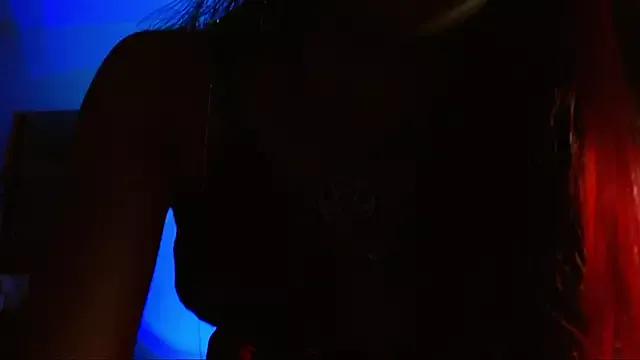 carolinerue from StripChat is Freechat