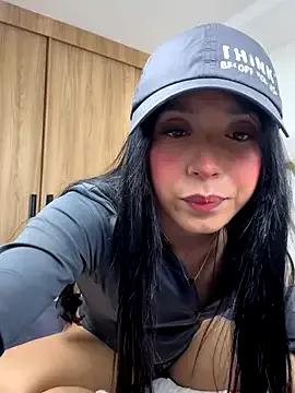 CarolynVixen from StripChat is Freechat