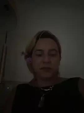 CarrieLoveX from StripChat