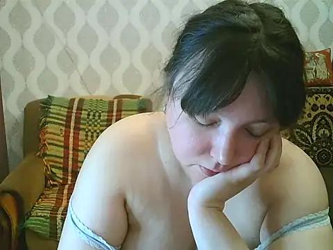 CarrieQPeach from StripChat