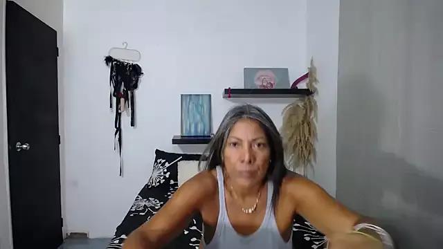 Carry_Big from StripChat
