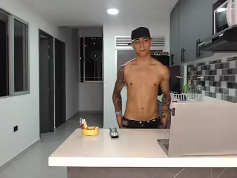 Cash_master222 from StripChat is Freechat