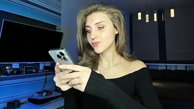 CassiaBlade1 from StripChat