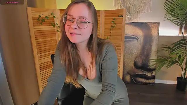CassieCool from StripChat
