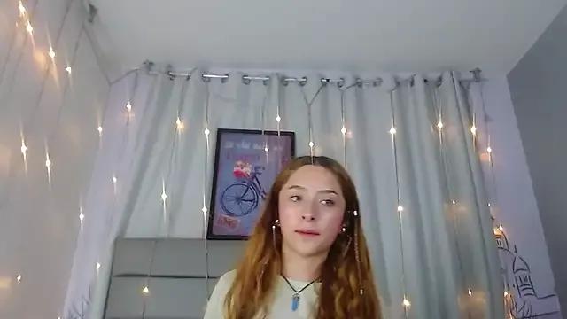 Cassiie_Lee from StripChat