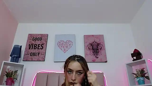 Cassiie_Lee from StripChat