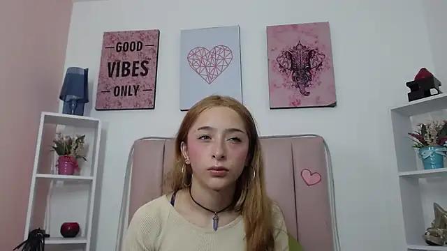 Cassiie_Lee from StripChat