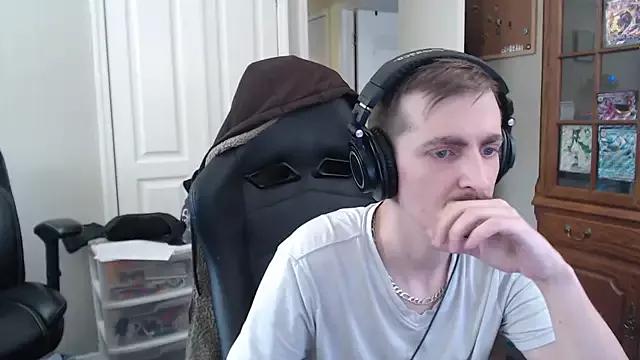 CasuallyCorrupt from StripChat is Freechat