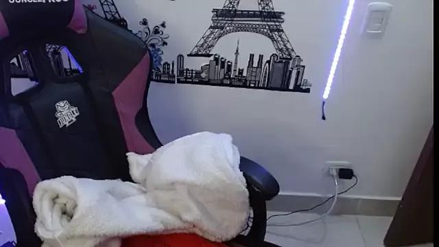 cata__gutierrez_ from StripChat