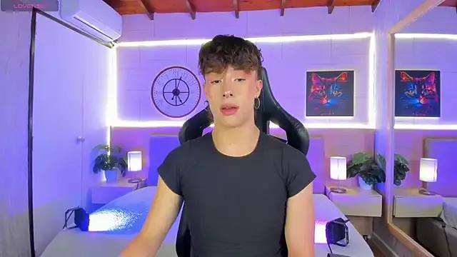 Catajohnss from StripChat is Freechat