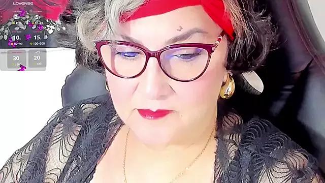 cataleya_mom from StripChat