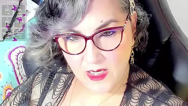 cataleya_mom from StripChat