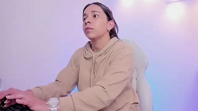 CataleyaAmaya from StripChat