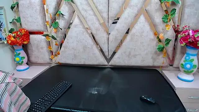 CataleyaLars20 from StripChat