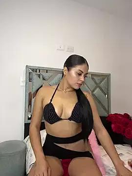 Catalina_blue132 webcams show profile image 