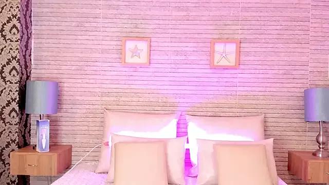 Catalinna_Thompson from StripChat