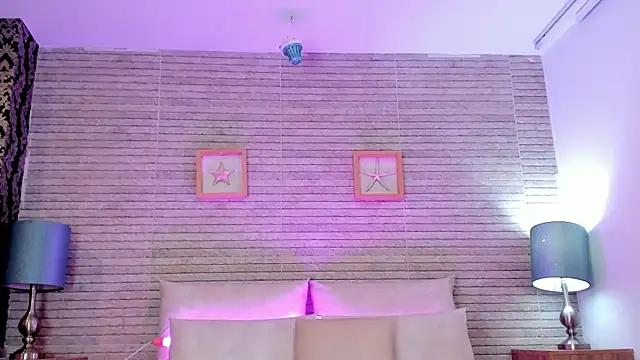 Catalinna_Thompson from StripChat