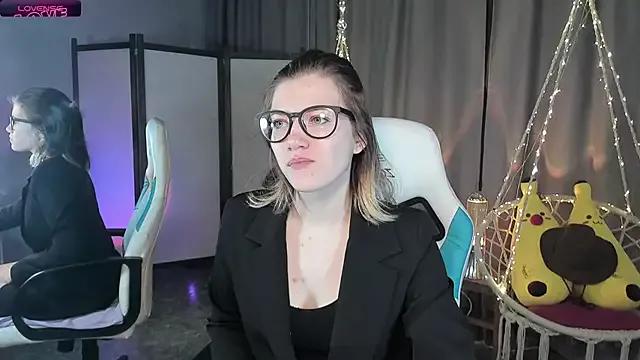 CathyBarnes from StripChat is Freechat