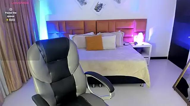 Catti_Brie from StripChat