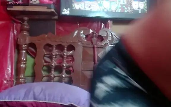 Cattleya_roouse webcams show profile image 