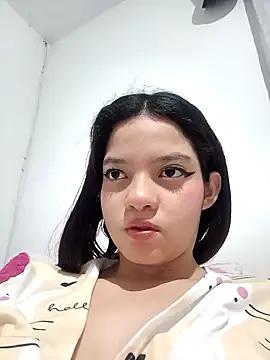 CattyHopee from StripChat