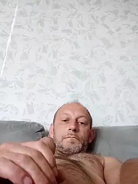 cazzoweb from StripChat