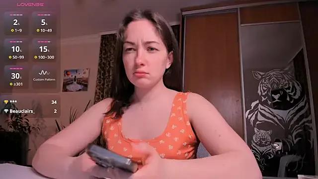 cClandesTina from StripChat