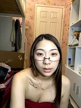 Cecilia1020 from StripChat
