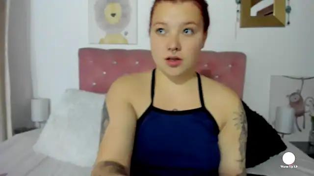 CelessteRedds from StripChat