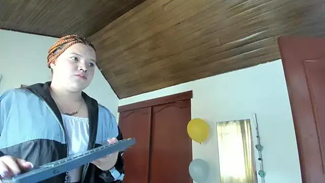 CelessteRedds from StripChat