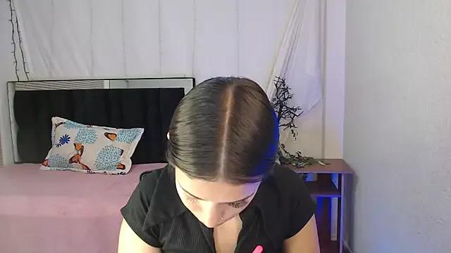 celest_kiss from StripChat