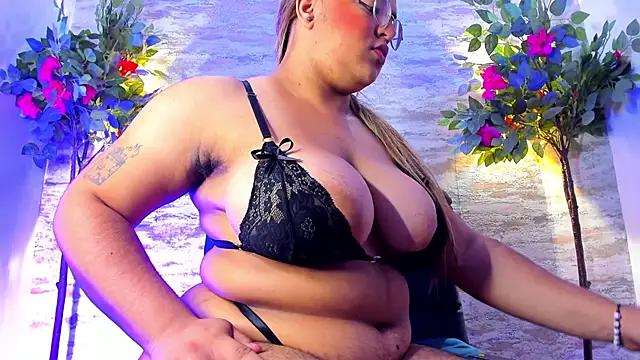 Celeste_Mcs_ from StripChat