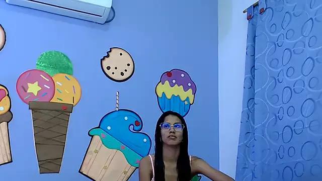 celesteskinny18 from StripChat