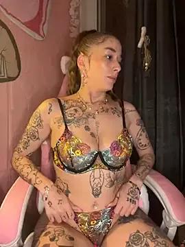 Chachou000 from StripChat