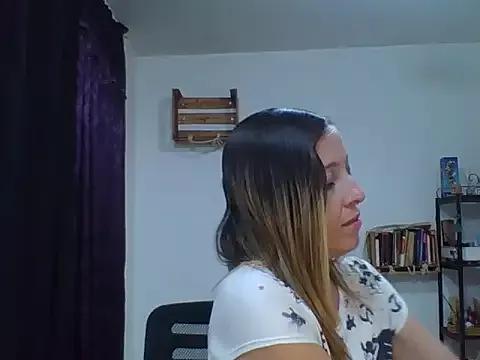 charlott_ponce from StripChat is Freechat