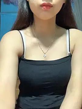 Chau_love69 webcams show profile image 